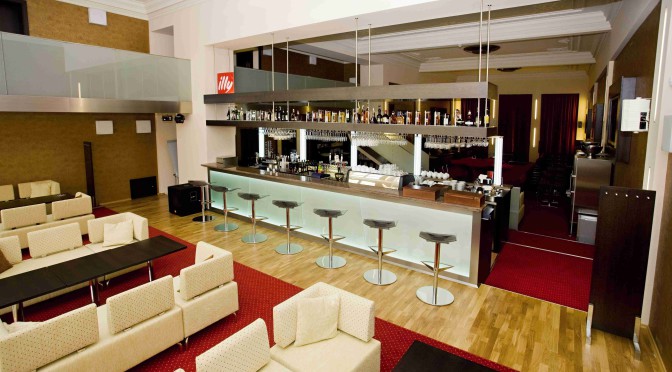 CAFE PRESTIGE